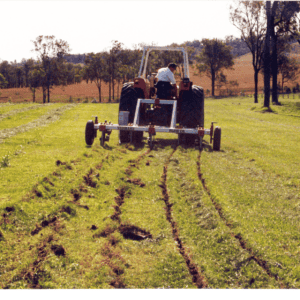 Comparison Yeomans cultivation contrast sub soil aeration ground rejuvenation , improvement of soil and hummus, keyline plow - fitted with coulters